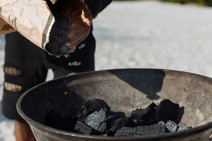 charcoal briquettes packaging factory