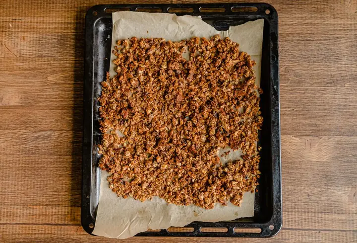 artisan granola baking trays